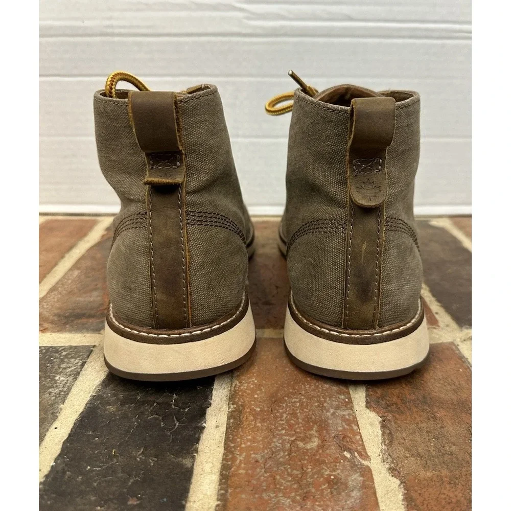 Kodiak Brown Waxed Canvas Chukka Boots Lace Up Ankle Water Resistant Men's 9.5